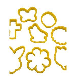 Lot of 8 yellow plastic Easter Cookie Cutters Cross, Bunny, Butterfly, Sun, Tuli